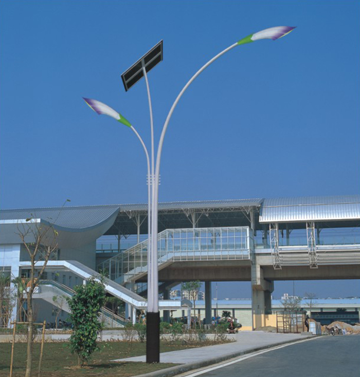 太陽(yáng)能路燈價(jià)格 LED太陽(yáng)能路燈 南德太陽(yáng)能路燈廠家