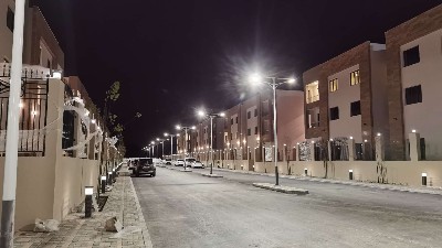 中國太陽能路燈閃耀卡塔爾