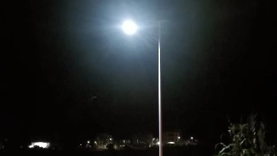 惠州惠東范和村167盞舊路燈換新，照亮村民回家路