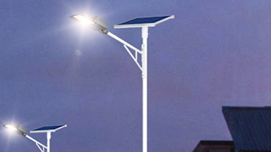 太陽(yáng)能路燈價(jià)格/報(bào)價(jià)/價(jià)錢一般是多少？ 太陽(yáng)能路燈報(bào)價(jià)一般是多少？